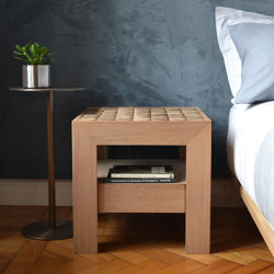 Sofia wood bedside table and drawer | Comodini | mg12