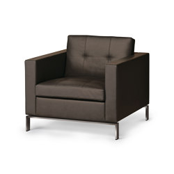 Foster 502 Armchair | Armchairs | Walter K.