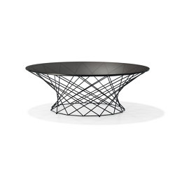 Oota Side Table | Coffee tables | Walter K.