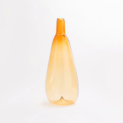 Bottle Vessel Amber |  | SkLO