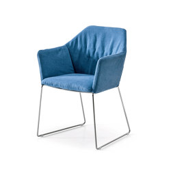 New York | Chair with armrests | Chairs | Saba Italia