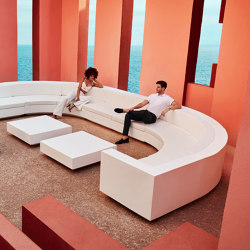 Vela sofa | Modular seating elements | Vondom