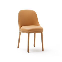 Aleta chair - four wooden legs base | Chairs | viccarbe