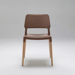 Belloch Chair | Furniture | Chairs | Santa & Cole
