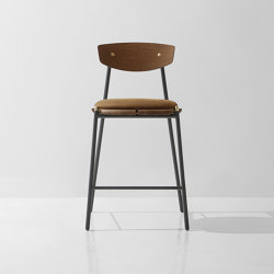 Kink Counter Stool Leather Cushion | Counter stools | District Eight