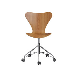 Series 7™ | Chair | 3117 | Elm | Chrome wheel base | Sedie | Fritz Hansen