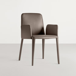 Elf P | Stühle | Frag