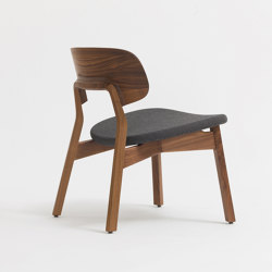 Nonoto Lounge Close upholstery | Armchairs | Zeitraum