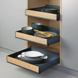 Extendo Pull-Out Shelf | Kitchen products | peka-system