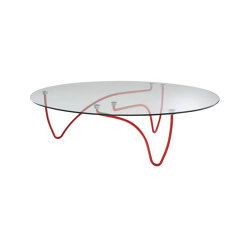 Rythme | Oval Occasional Table Clear Glass Top Red Lacquered Base | Coffee tables | Ligne Roset