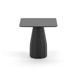 Burin 70x70 H74 | Dining tables | viccarbe