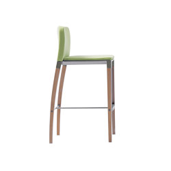 Zenith | Bar stools | Segis