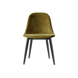 Harbour Dining Side Chair | Black Stained Oak / Champion 35 | Chaises | Audo Copenhagen
