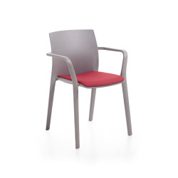 Klia | Chairs | Kastel