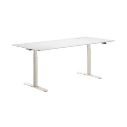 HiLow 2 | Height-adjustable work desks | Mesas contract | Montana Furniture