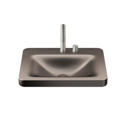 BASINS | Vasque à poser de 660 mm et 2 trous pour mitigeur de lavabo
Shagreen Dark Metallic | Lavabos | Armani Roca