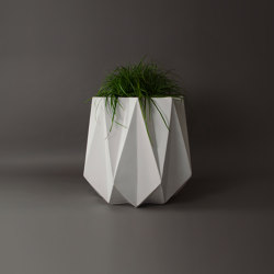 Kronen 65 Flower Pot, White Concrete |  | Adam Christopher Design