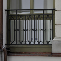 Balcony | P33 | Balustrades | Bergmeister Kunstschmiede