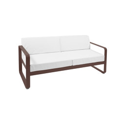 Bellevie | 2-Seater Sofa – Off-White Cushions | Sofás | FERMOB