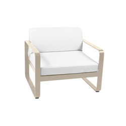 Bellevie | Armchair – Off-White Cushions | Poltrone | FERMOB