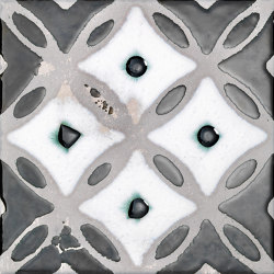 Flora Tiles | Clover White Musk | Ceramic tiles | Devon&Devon