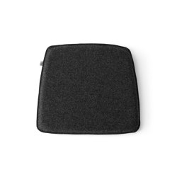WM String Cushion | Indoor/Lounge Dark Grey | Seat cushions | Audo Copenhagen