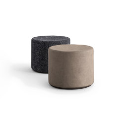 Pilar Armchair and Pouf | Seat upholstered | Presotto