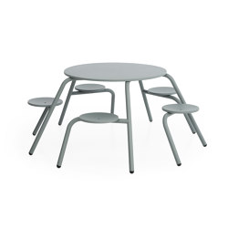 Virus 5-seater with flat tabletop (no parasol hole) | Table-seat combinations | extremis
