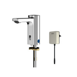 F5E Electronic pillar tap with plug-in power supply unit | Grifería para lavabos | KWC Professional