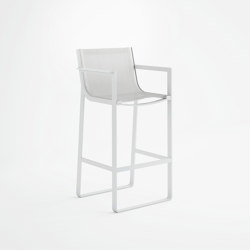 Flat Textil Stool with High Backrest and Arms | Bar stools | GANDIABLASCO
