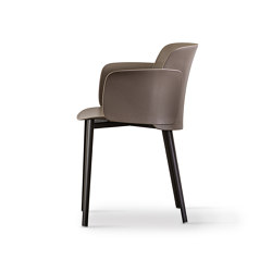 Paper | chair with steel frame elliptical legs | Sedie | Desalto