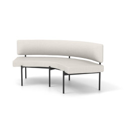 Crescent, 72˚ Mid-back curved bench | Modular seating elements | Derlot