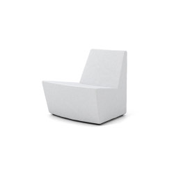 Guell, 30˚ Curved lounger seat | Seating | Derlot