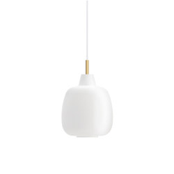 gangkofner Edition 
bergamo opal white | Lámparas de suspensión | Mawa Design