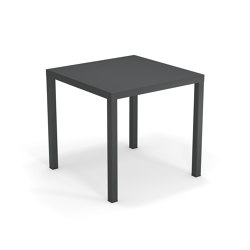 Nova 2/4 seats stackable square table | 857 | Tabletop square | EMU Group