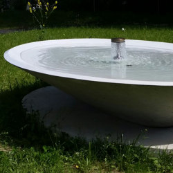 Fountains | dade CONCRETE FOUNTAIN CUSTOM MADE | Waterspout fountains | Dade Design AG concrete works Beton