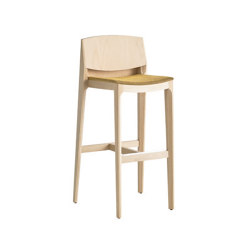 Isa 142B | Bar stools | Capdell