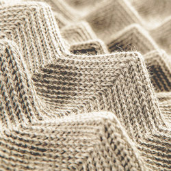 Kumpu Wool | Decken | IIIIK INTO Oy