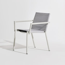 Eleven | Armrest Chair |  | Terraforma