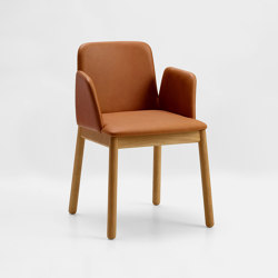 FRIDA Armchair 2.03.0 | Chairs | Cantarutti