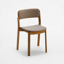 HART Stackable Chair 1.24.I | Chairs | Cantarutti