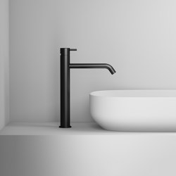 Nero 02 | Wash basin taps | Vallone