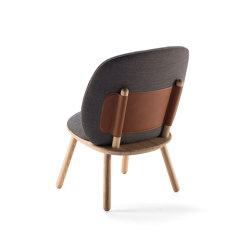 Naïve Low Chair, grey, Kvadrat | Sillones | EMKO PLACE
