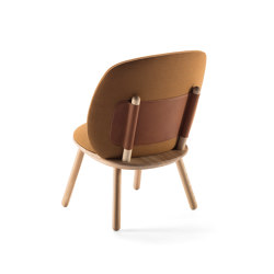 Naïve Low Chair, yellow, Kvadrat | Sillones | EMKO PLACE