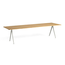 Pyramid Table 02 | Tables de repas | HAY