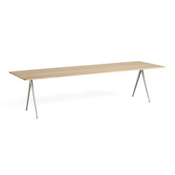 Pyramid Table 02 | Mesas comedor | HAY