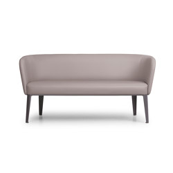 Clara | Sofas | True Design
