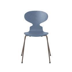 Ant™ | Chair | 3101 | Dusk blue coloured ash | Brown bronze base | Sillas | Fritz Hansen