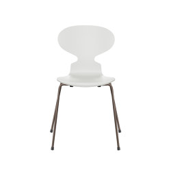 Ant™ | Chair | 3101 | White lacquered  | Brown bronze base | Sedie | Fritz Hansen