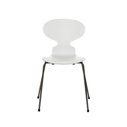 Ant™ | Chair | 3101 | White lacquered | Warm graphite base | Sedie | Fritz Hansen